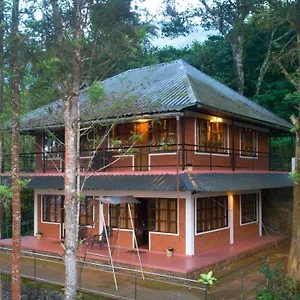 2* Bed & Breakfast Clouds Land